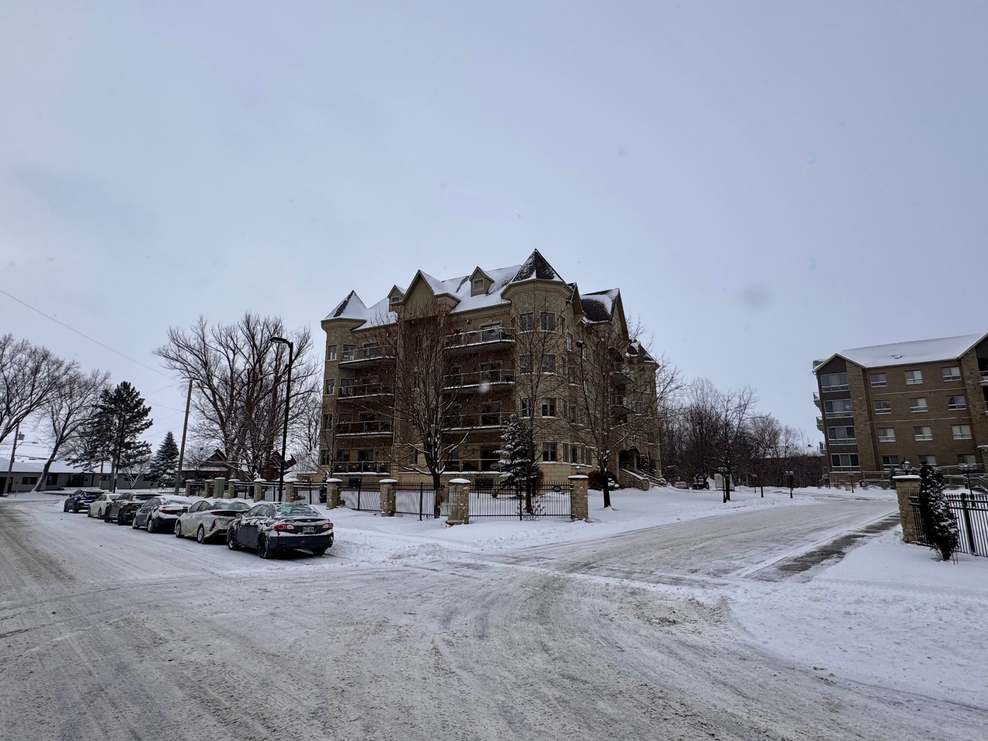 









100


Ch. Fraser

, 403,
Gatineau (Aylmer),




QC
J9H7S9

