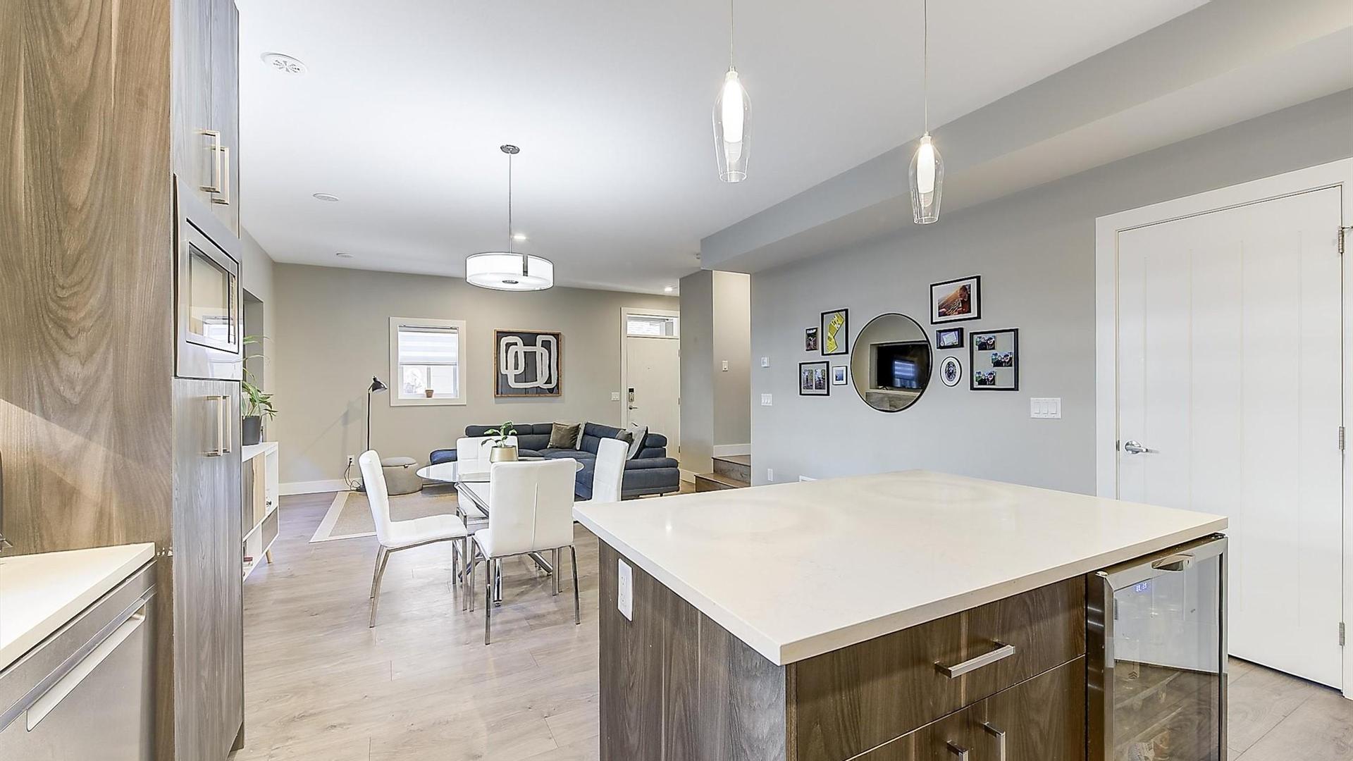 









1269


Ethel

Street,
Kelowna,




BC
V1Y 2W8

