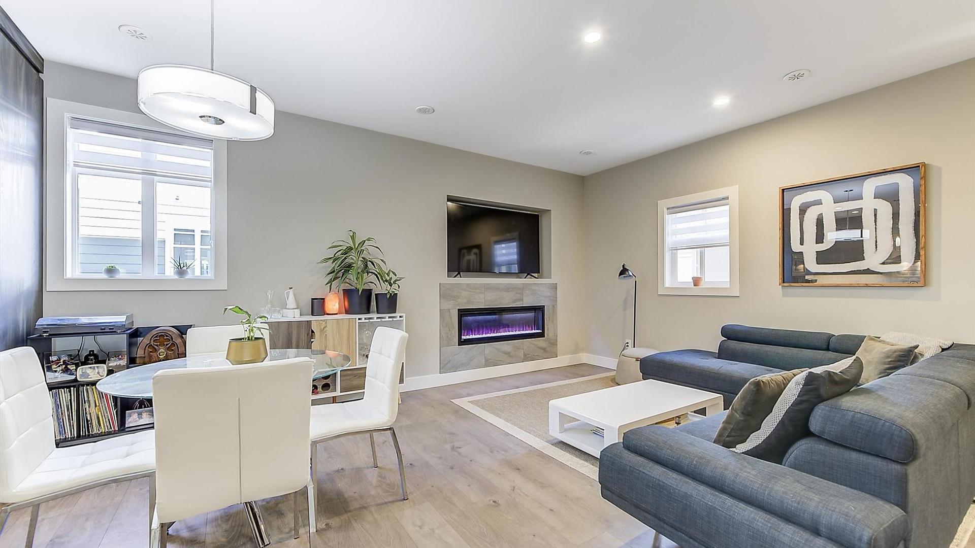 









1269


Ethel

Street,
Kelowna,




BC
V1Y 2W8

