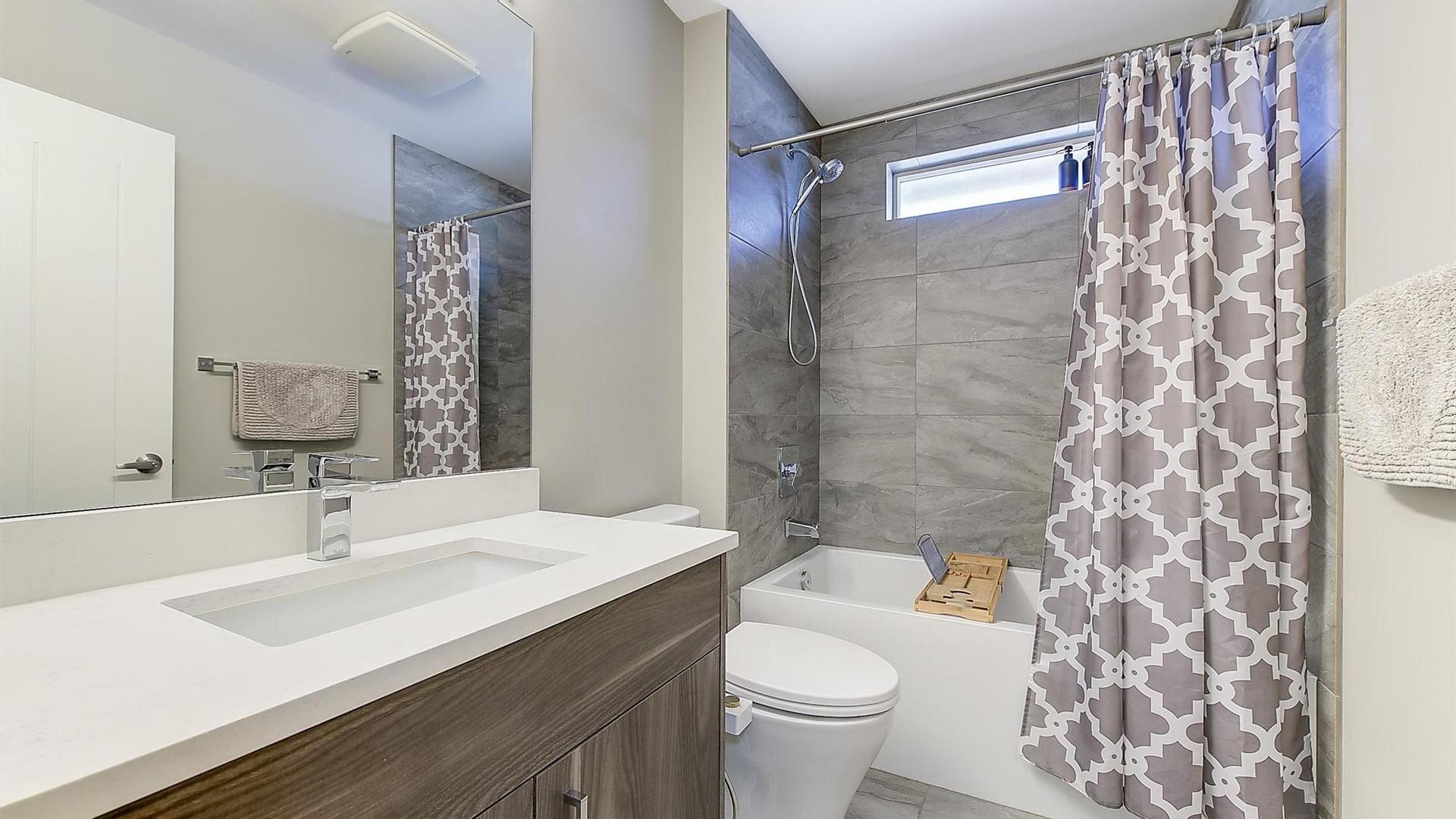 









1269


Ethel

Street,
Kelowna,




BC
V1Y 2W8

