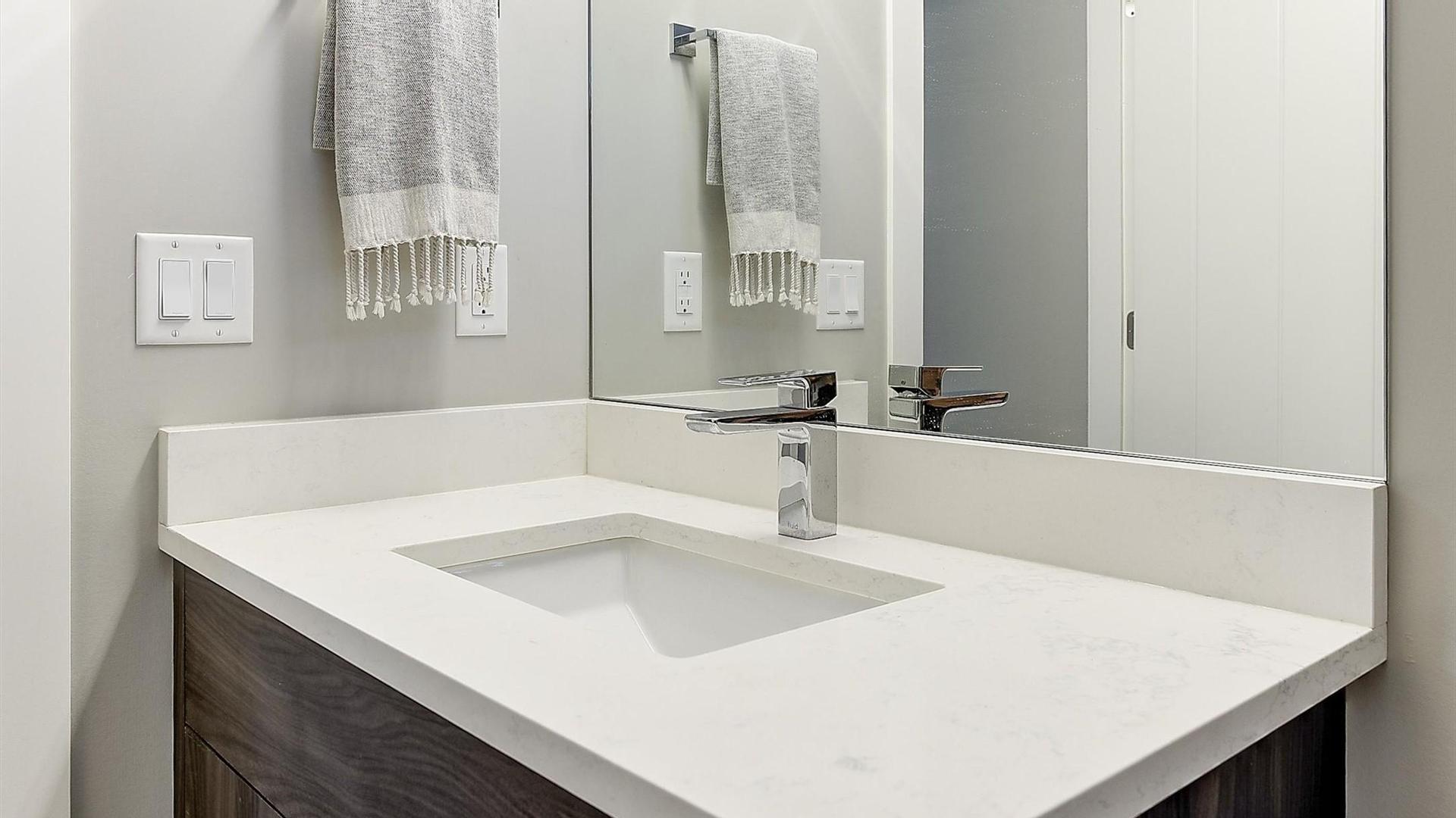 









1269


Ethel

Street,
Kelowna,




BC
V1Y 2W8

