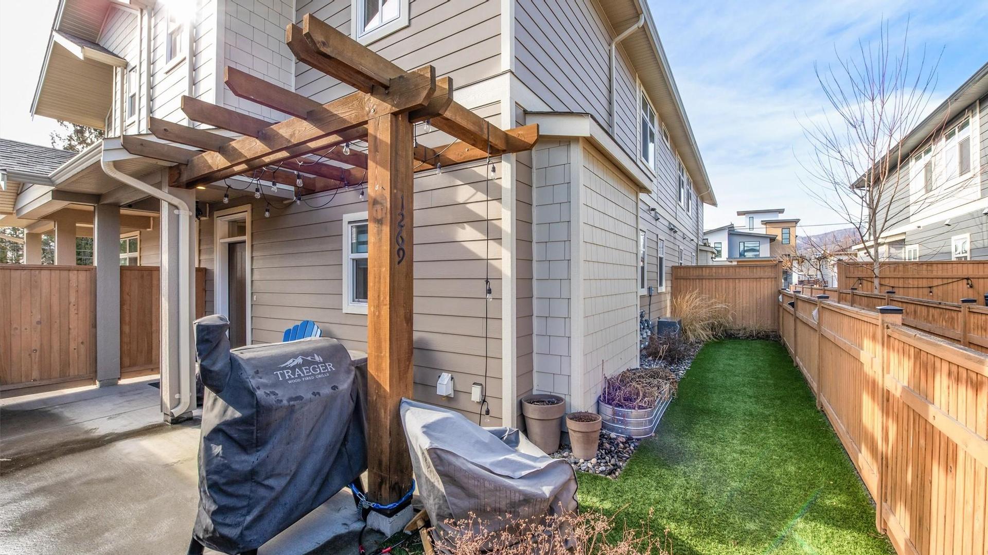 









1269


Ethel

Street,
Kelowna,




BC
V1Y 2W8

