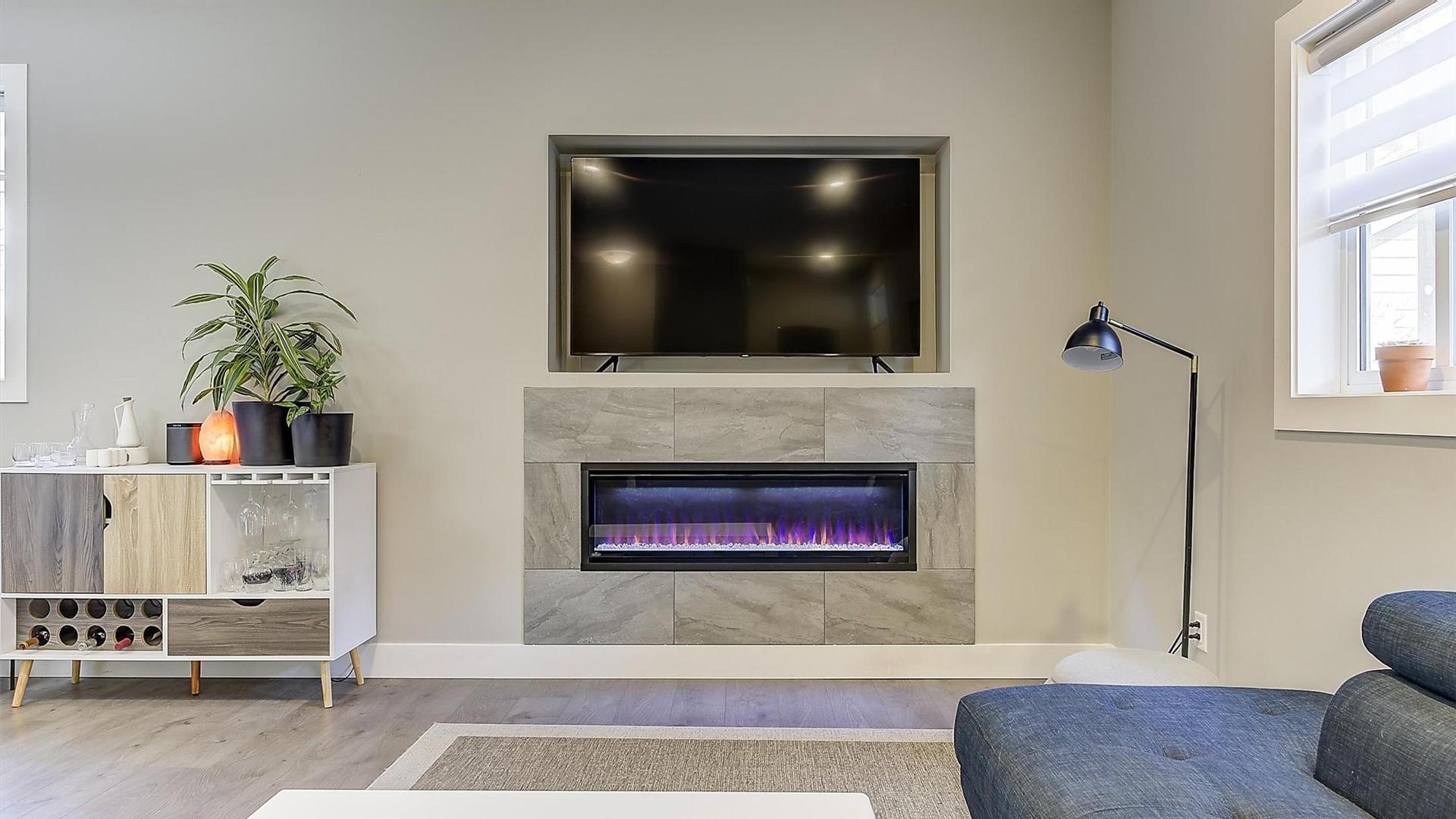 









1269


Ethel

Street,
Kelowna,




BC
V1Y 2W8

