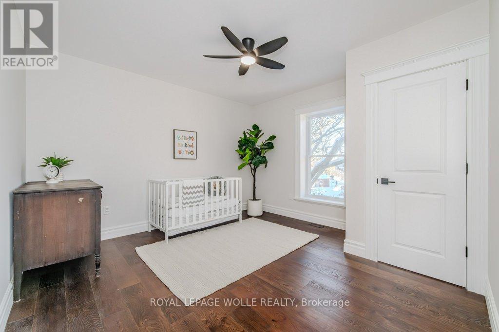 












44 HOPE STREET W

,
East Zorra-Tavistock,




Ontario
N0B2R0

