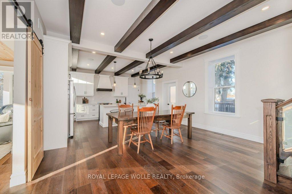 












44 HOPE STREET W

,
East Zorra-Tavistock,




Ontario
N0B2R0

