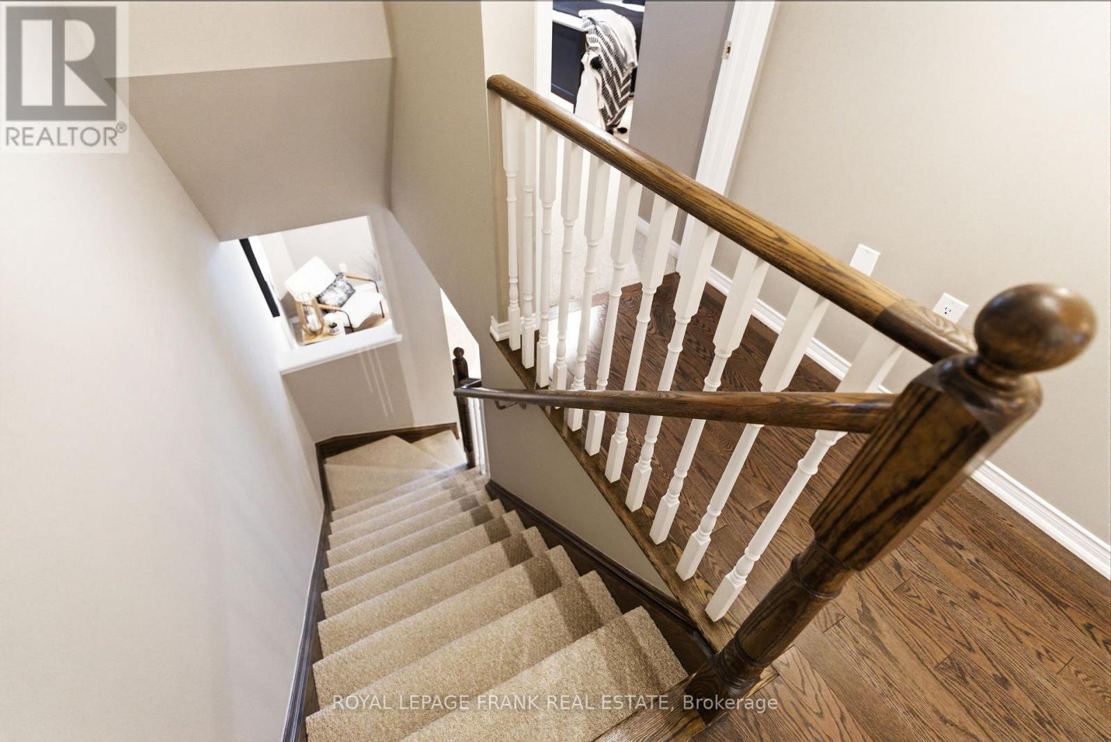 












56 - 11 BURTONBURY LANE

,
Ajax (Northeast Ajax),




Ontario
L1Z0L3

