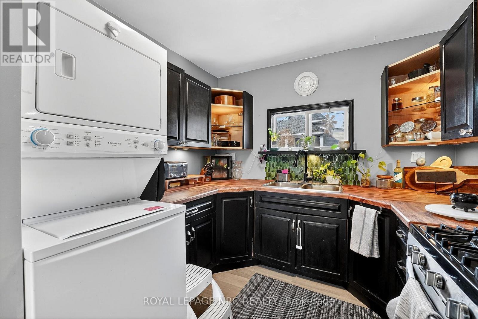 












226 DERBY ROAD

,
Fort Erie (Crystal Beach),




Ontario
L0S1B0

