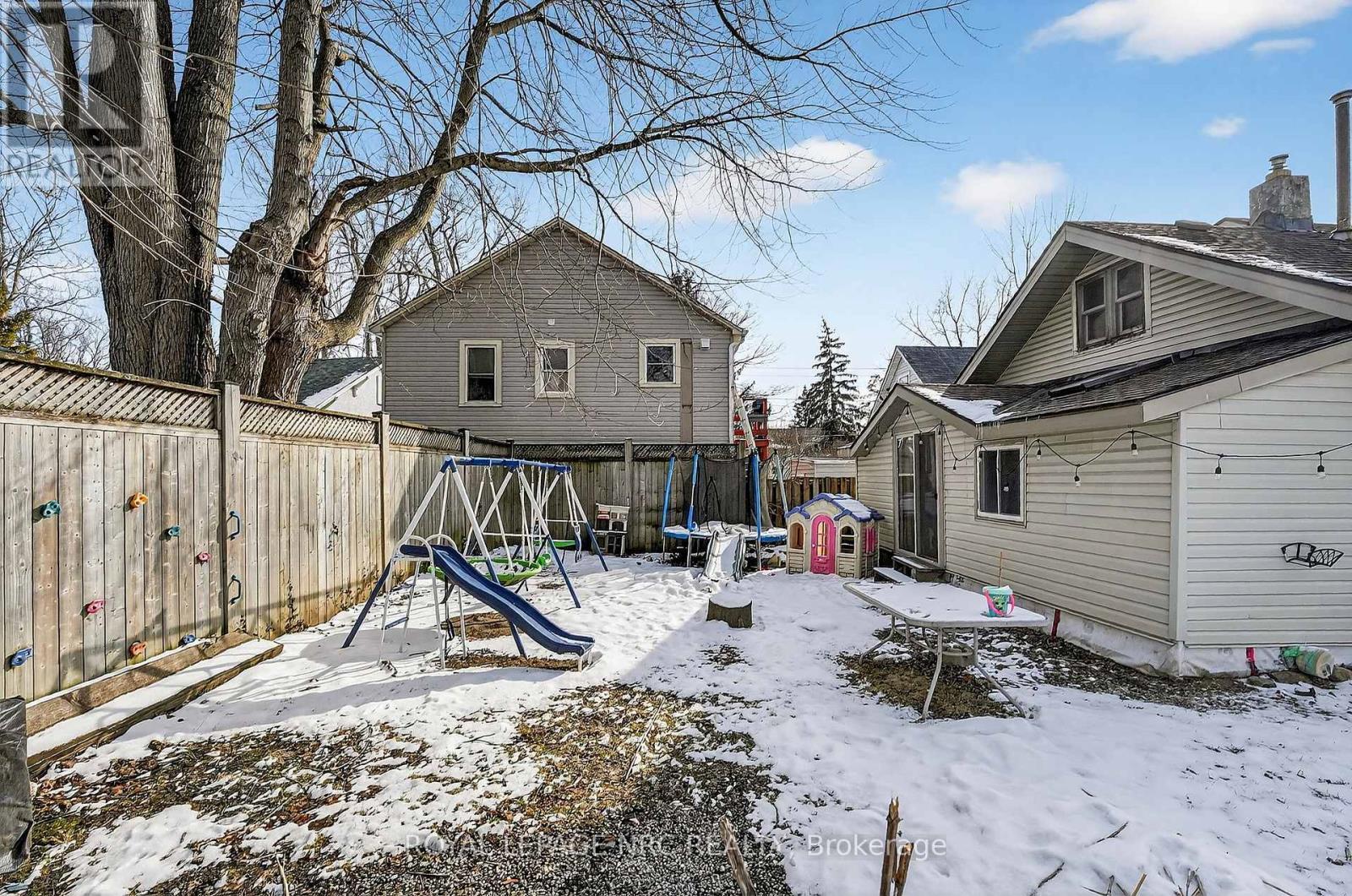 












226 DERBY ROAD

,
Fort Erie (Crystal Beach),




Ontario
L0S1B0

