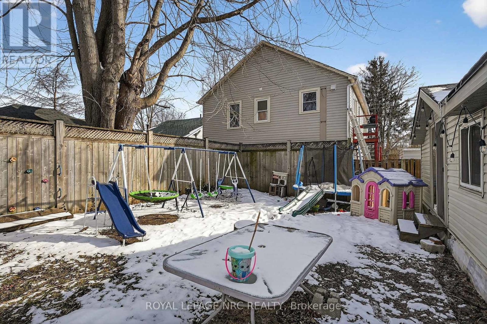 












226 DERBY ROAD

,
Fort Erie (Crystal Beach),




Ontario
L0S1B0

