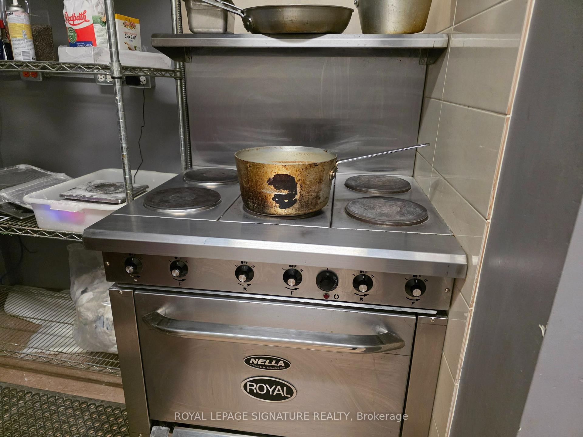 









9200


Weston

Road, 12,
Vaughan,




ON
L4H 2P8

