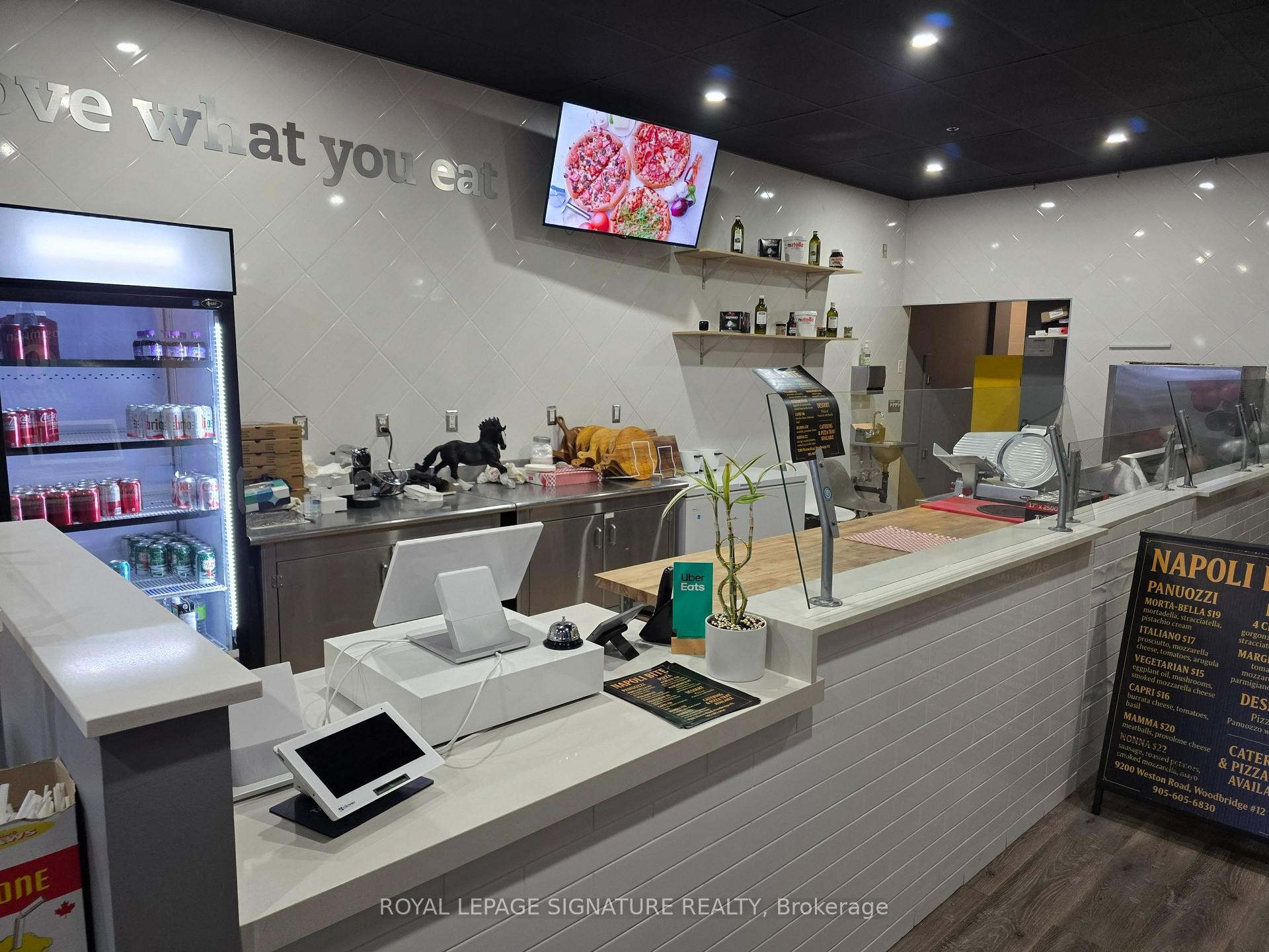 









9200


Weston

Road, 12,
Vaughan,




ON
L4H 2P8

