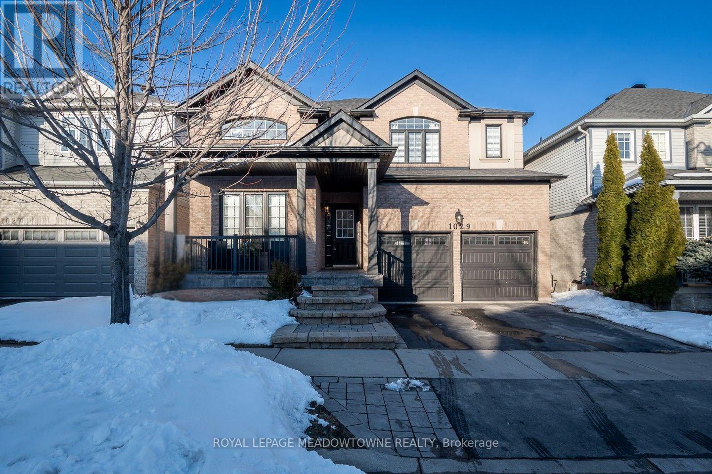 












1029 EASTERBROOK CRESCENT

,
Milton,




Ontario
L9T0C4

