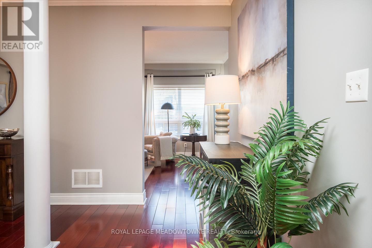 












1029 EASTERBROOK CRESCENT

,
Milton,




Ontario
L9T0C4

