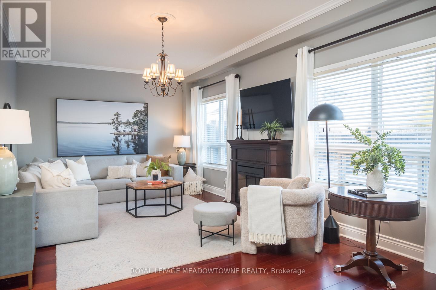 












1029 EASTERBROOK CRESCENT

,
Milton,




Ontario
L9T0C4

