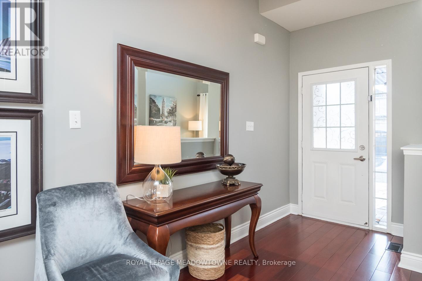 












1029 EASTERBROOK CRESCENT

,
Milton,




Ontario
L9T0C4

