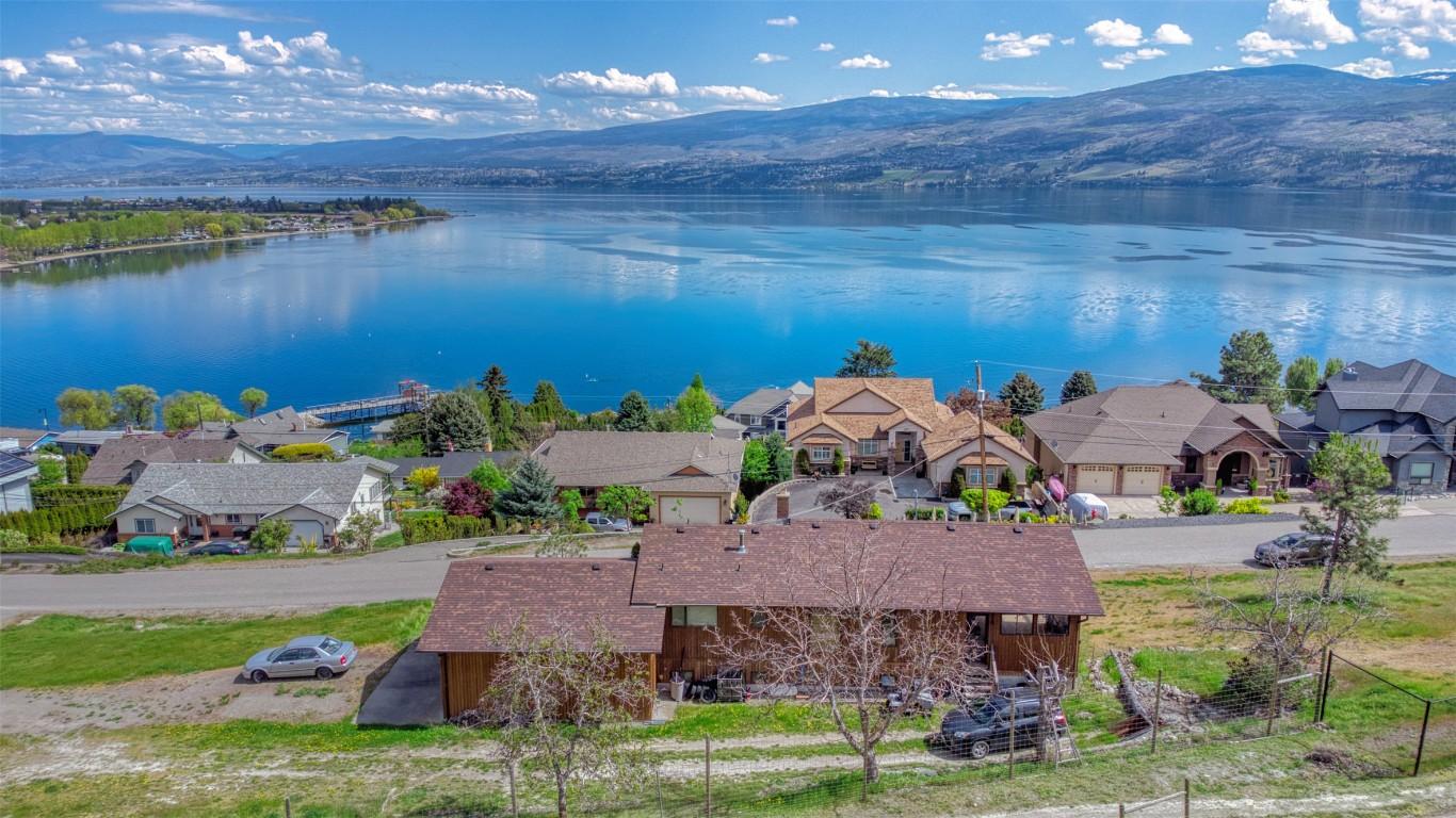 









3924


Harding

Road,
West Kelowna,




BC
V4T 2J9

