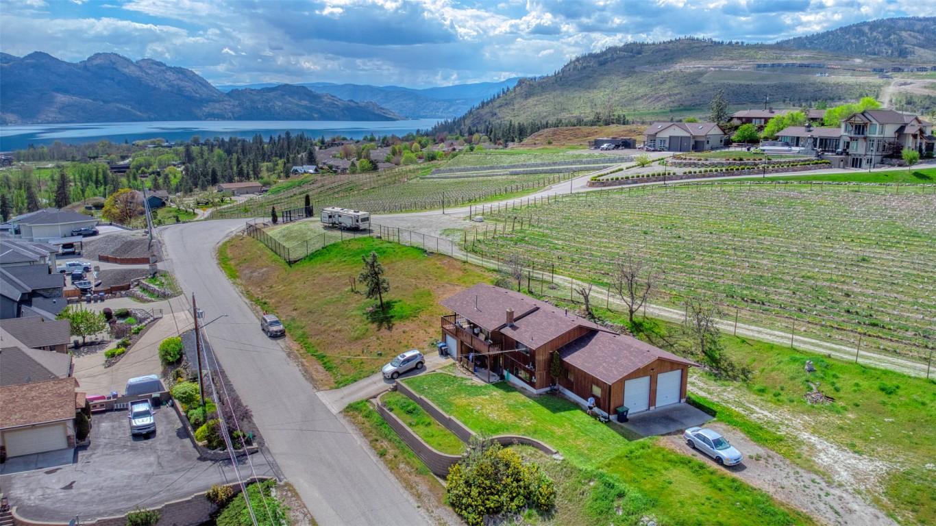 









3924


Harding

Road,
West Kelowna,




BC
V4T 2J9

