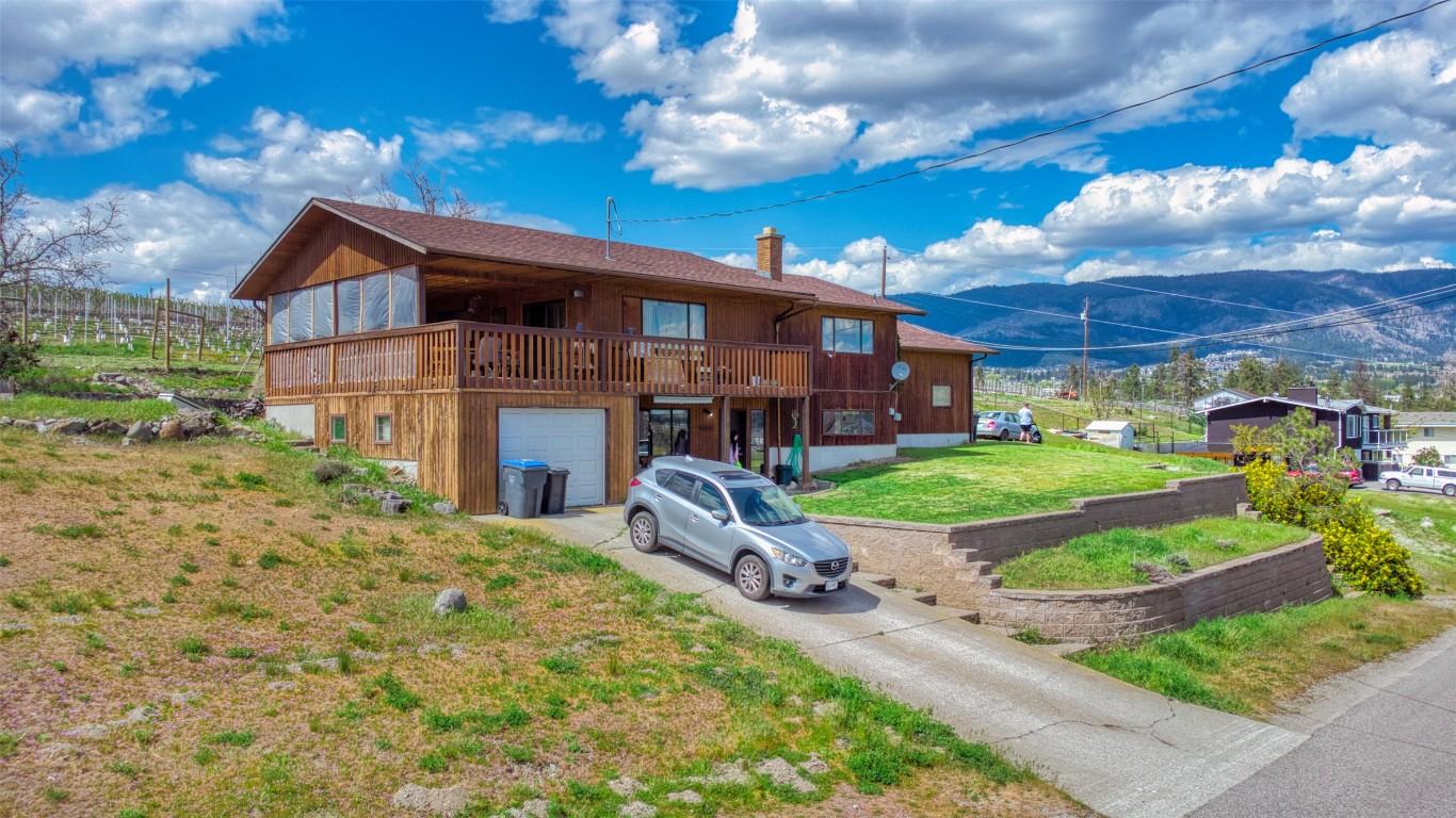 









3924


Harding

Road,
West Kelowna,




BC
V4T 2J9

