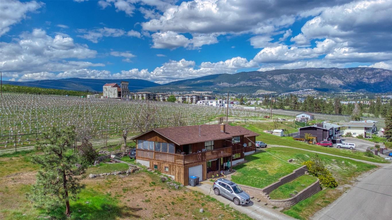 









3924


Harding

Road,
West Kelowna,




BC
V4T 2J9


