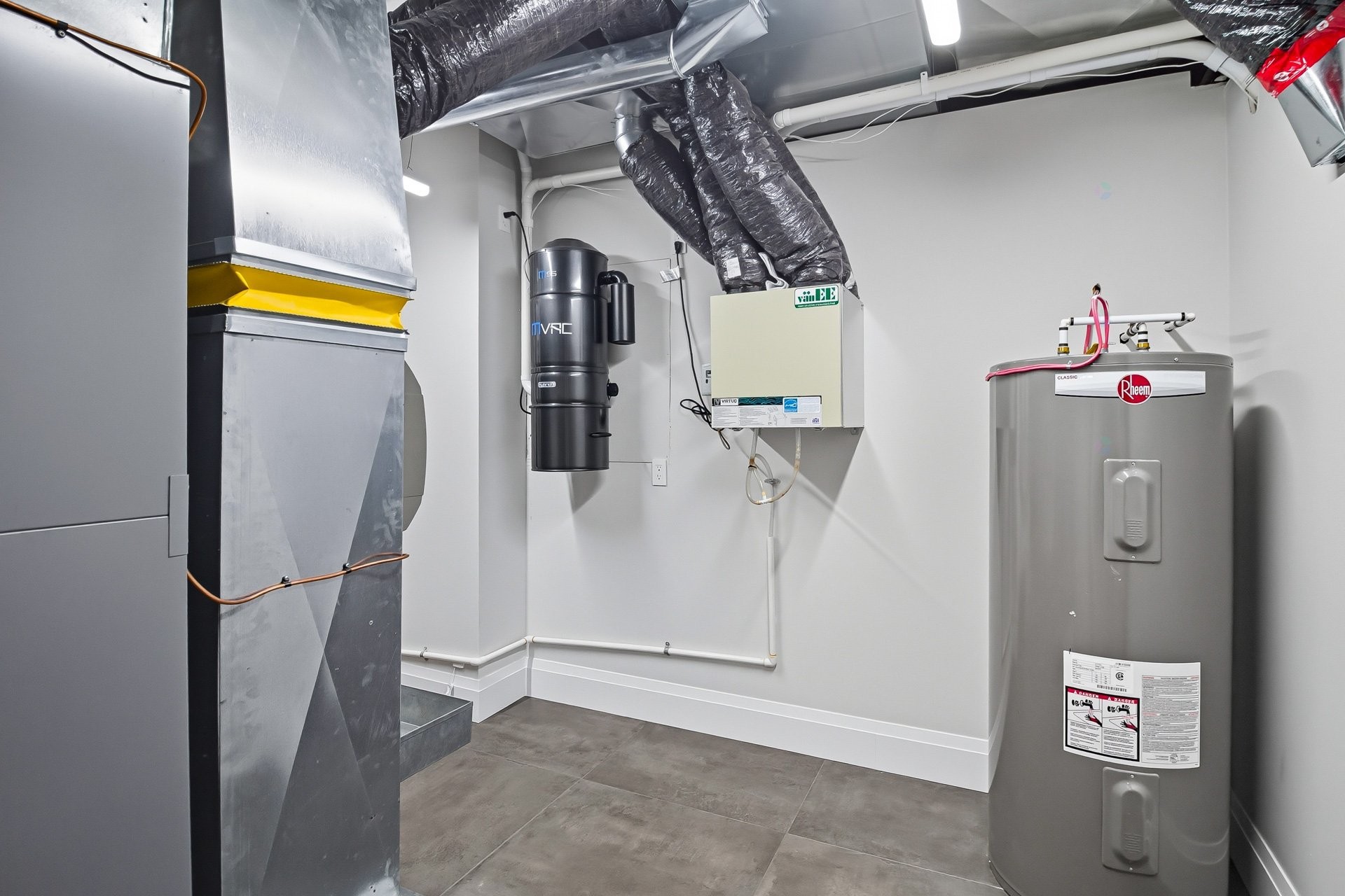 









611


Ch. Montfort

,
Gracefield,




QC
J0X1W0

