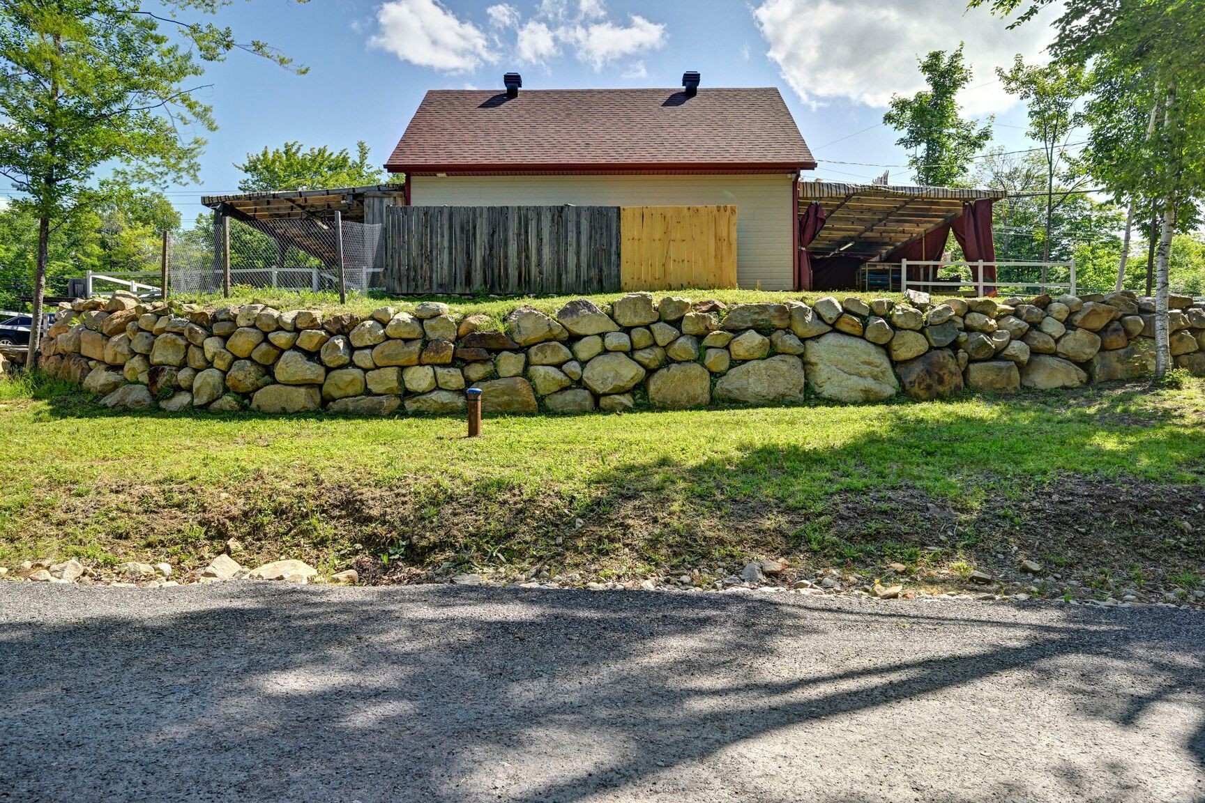 









100


Mtée Casino

,
Saint-Calixte,




QC
J0K1Z0

