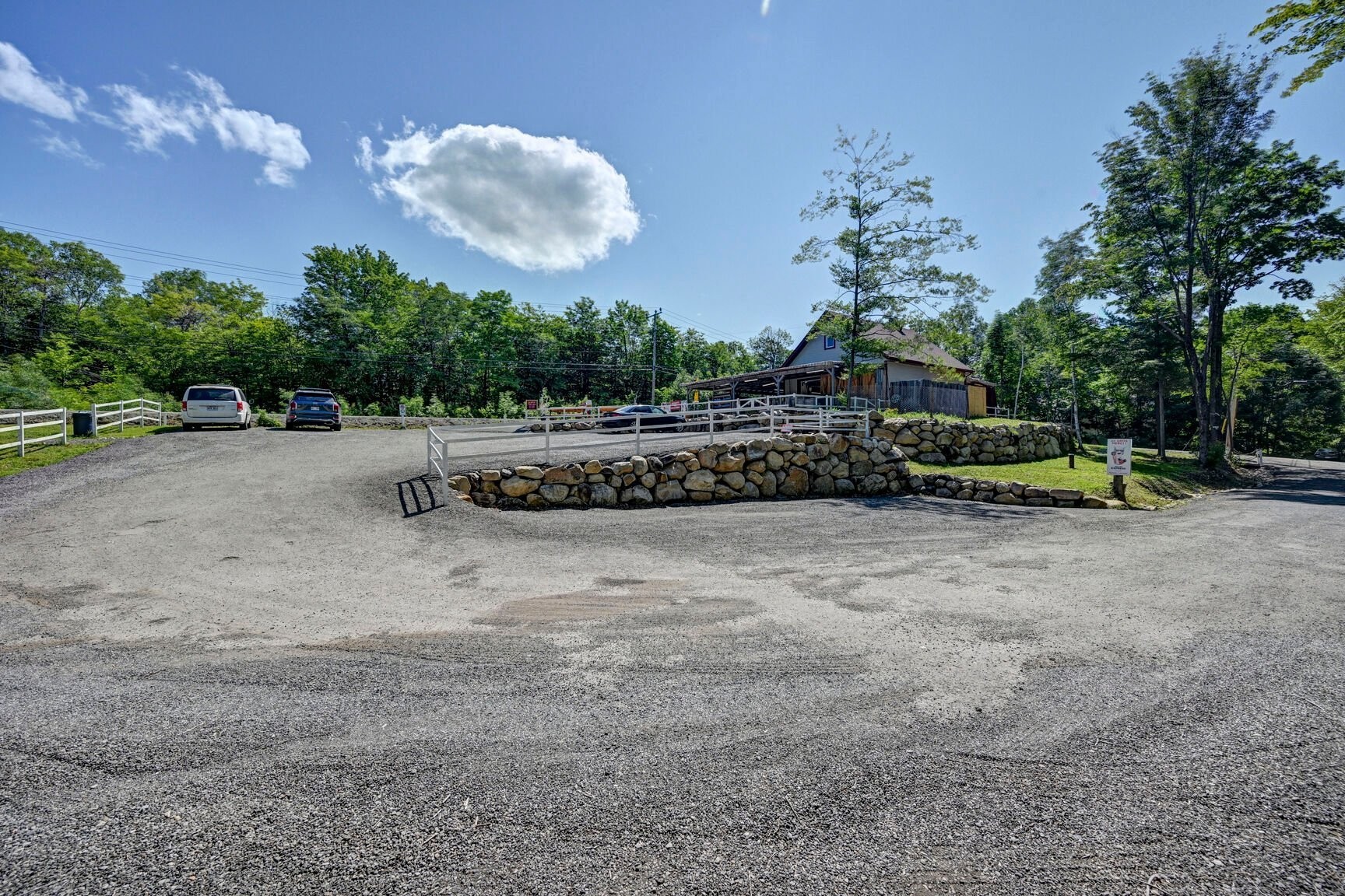 









100Z


Mtée Casino

,
Saint-Calixte,







QC
J0K1Z0


