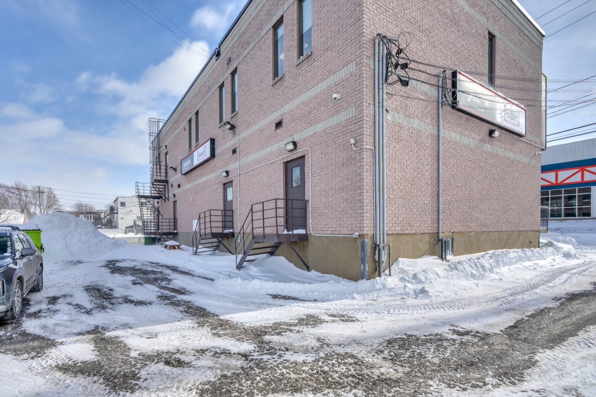 









2015

 - 2025


8e Avenue

, 100-101,
Montréal (Rivière-des-Prairies/Pointe-aux-Trembles),




QC
H1B4H8

