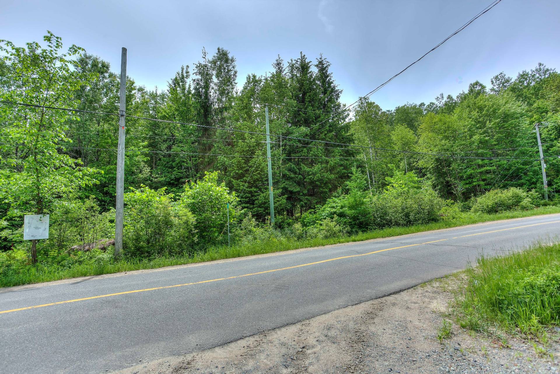 












Ch. du Lac-Sauvage

,
Mont-Blanc,







QC
J0T2G0

