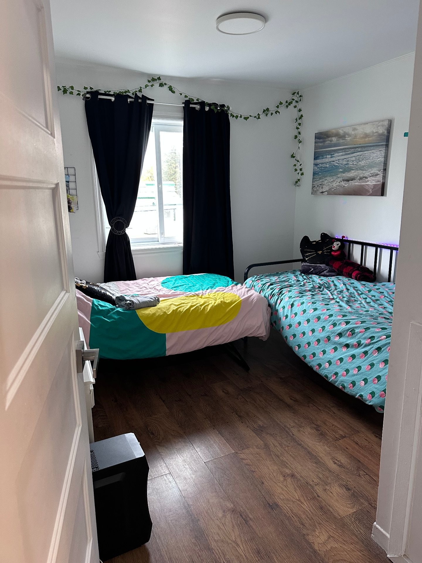 









15580

 - 15592


Rue de St-Augustin

,
Mirabel,




QC
J7N1X6

