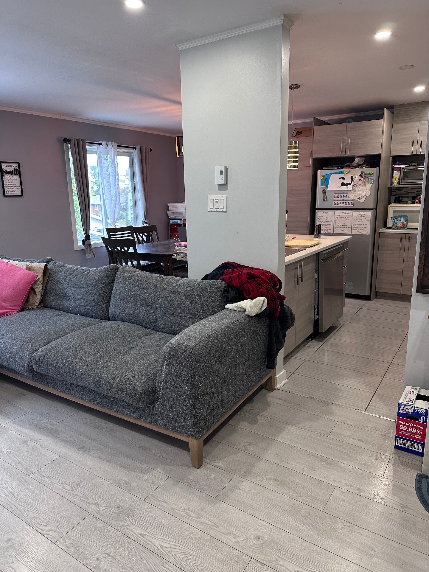 









15580

 - 15592


Rue de St-Augustin

,
Mirabel,




QC
J7N1X6

