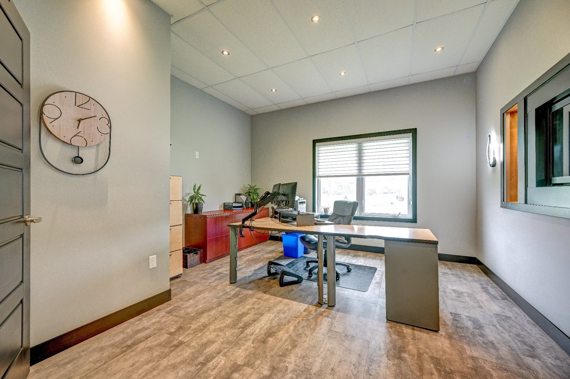 









2025


Boul. St-Antoine

,
Saint-Jérôme,




QC
J7Z1M1

