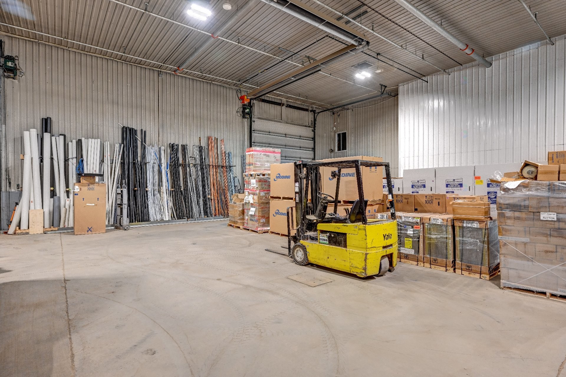 









2025


Boul. St-Antoine

,
Saint-Jérôme,




QC
J7Z1M1

