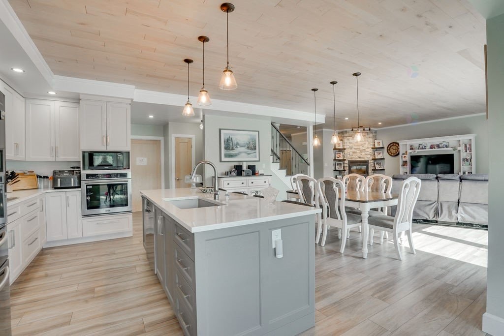 









394


Ch. de la Perdrix

,
Cantley,




QC
J8N7A1

