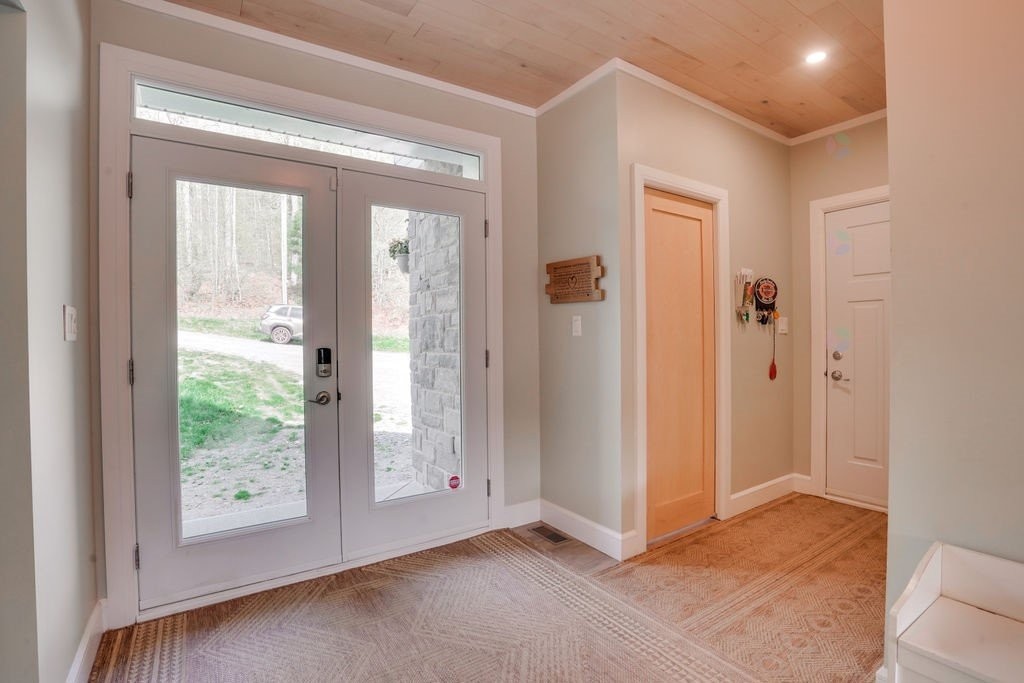 









394


Ch. de la Perdrix

,
Cantley,




QC
J8N7A1

