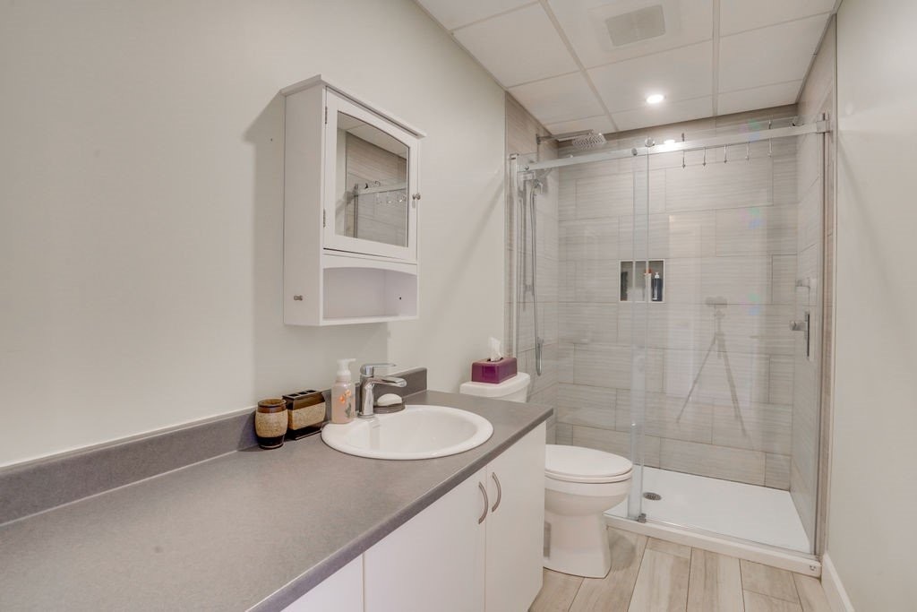 









394


Ch. de la Perdrix

,
Cantley,




QC
J8N7A1

