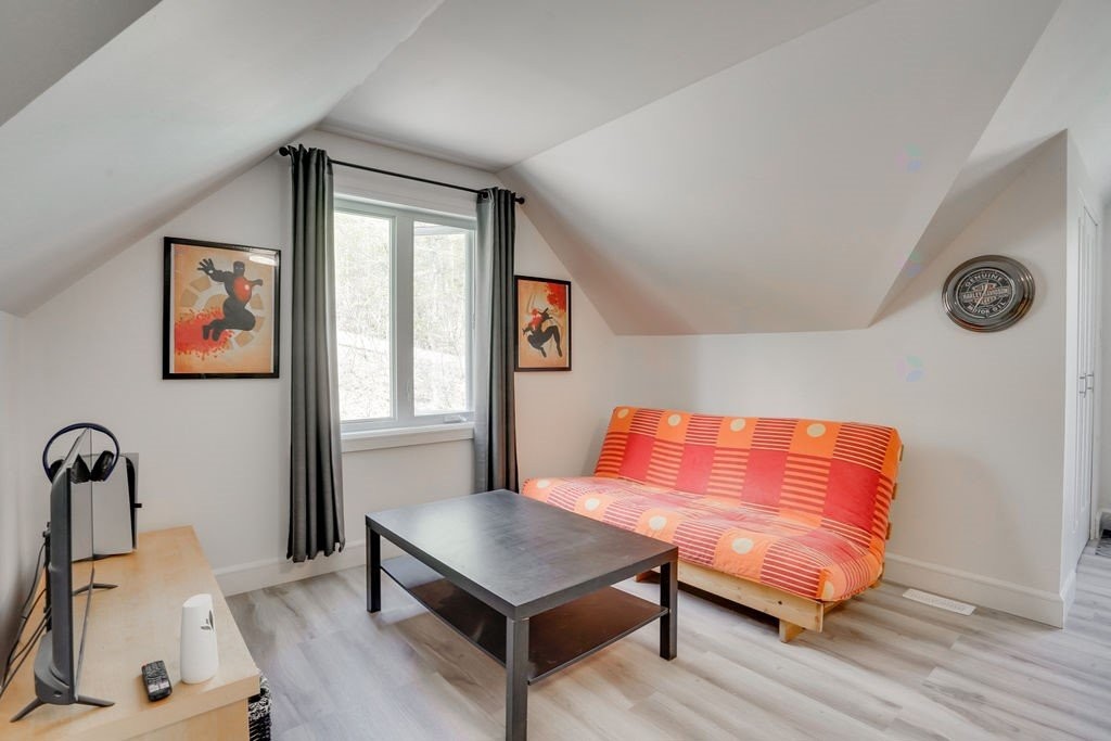 









394


Ch. de la Perdrix

,
Cantley,




QC
J8N7A1

