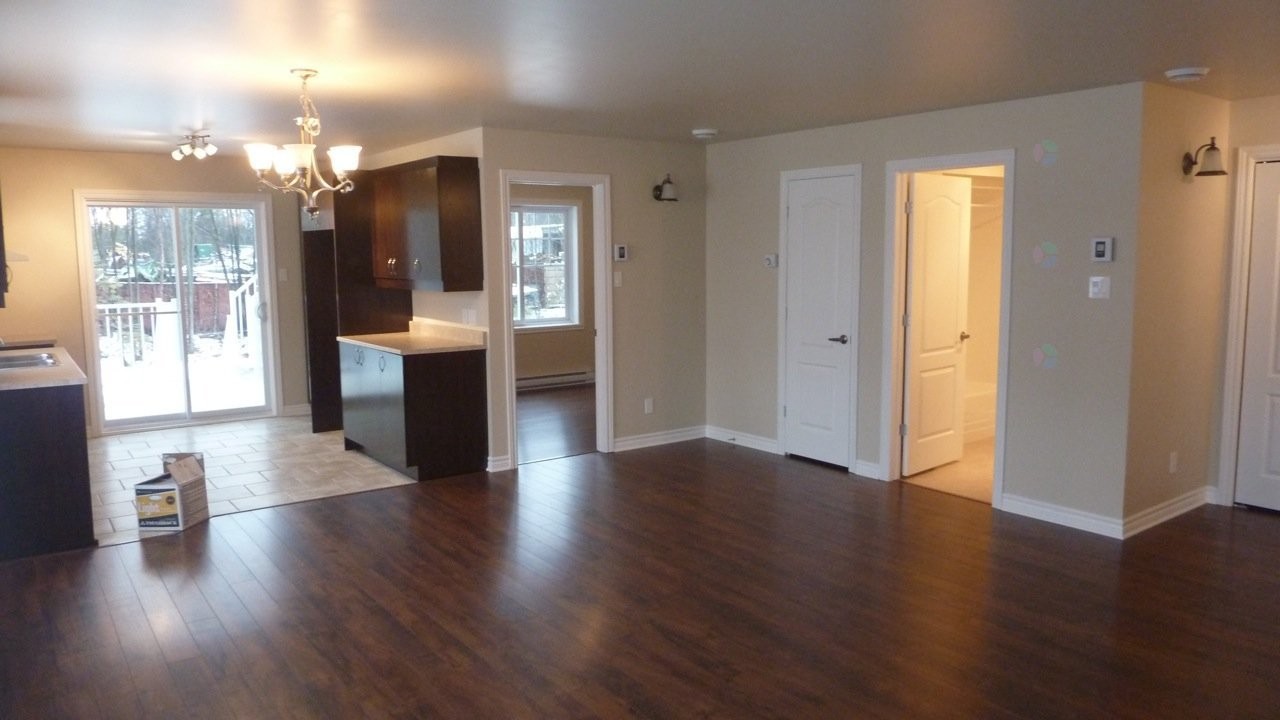 









113


Rue des Bosquets

,
Sainte-Sophie,




QC
J5J0H2

