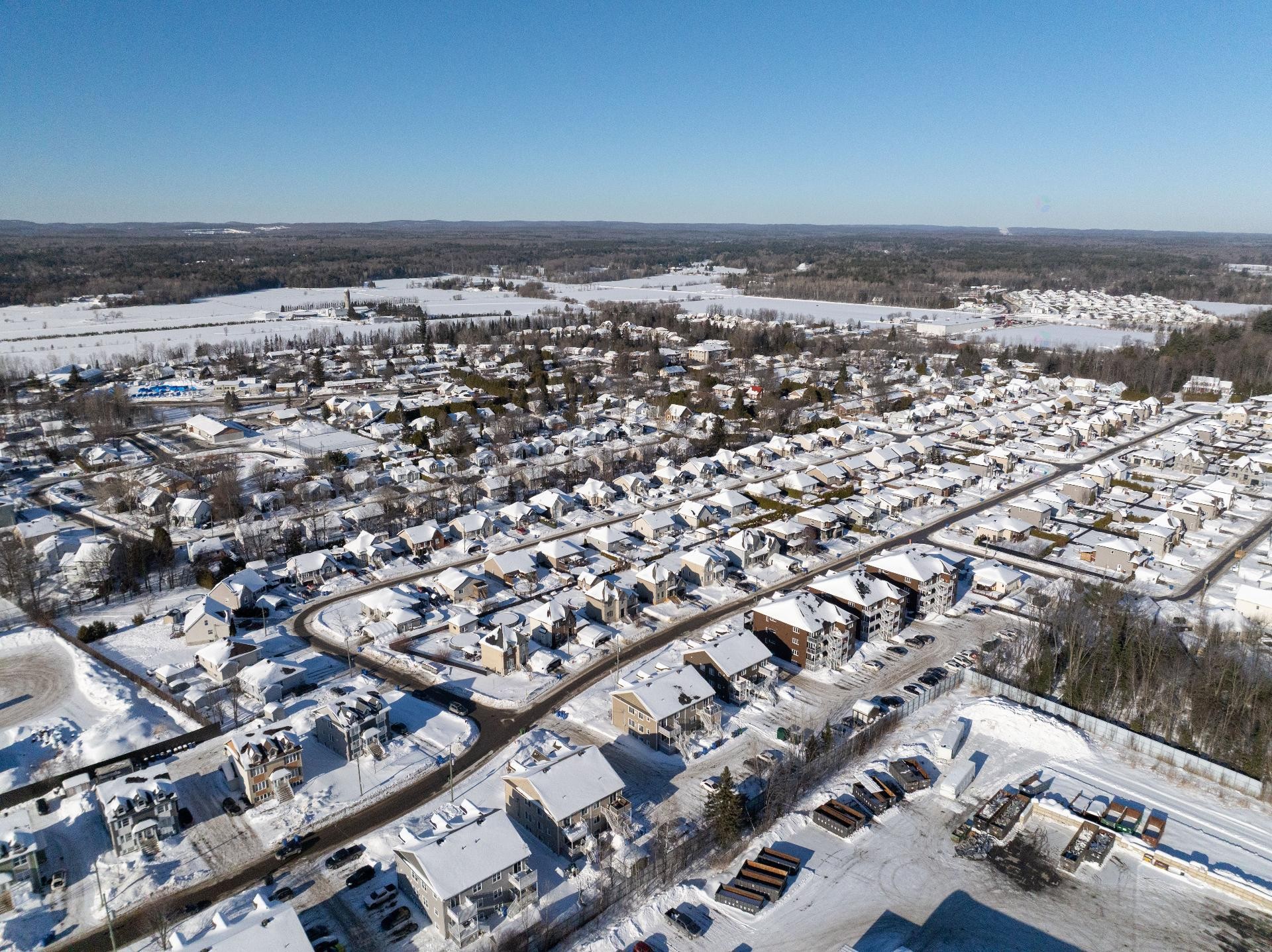 









113


Rue des Bosquets

,
Sainte-Sophie,




QC
J5J0H2

