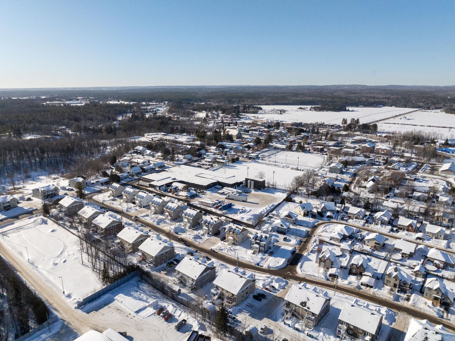 









113


Rue des Bosquets

,
Sainte-Sophie,




QC
J5J0H2

