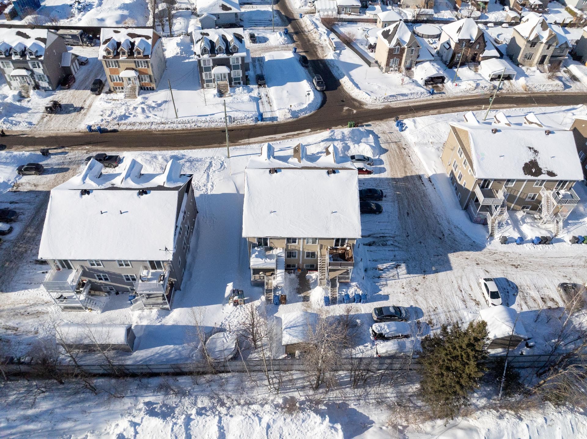 









113


Rue des Bosquets

,
Sainte-Sophie,




QC
J5J0H2

