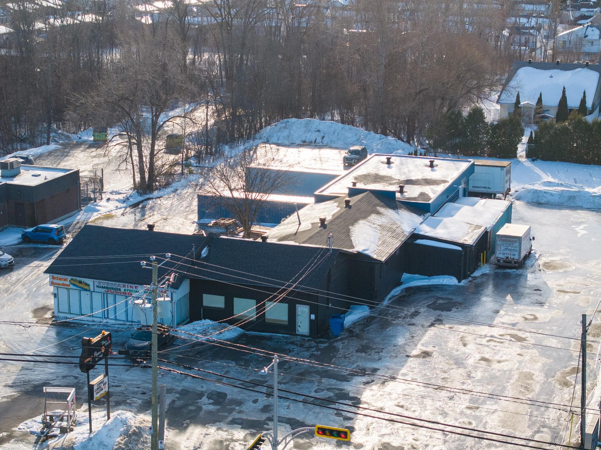 









4794


Boul. des Laurentides

,
Laval (Chomedey),







QC
H7K2J5

