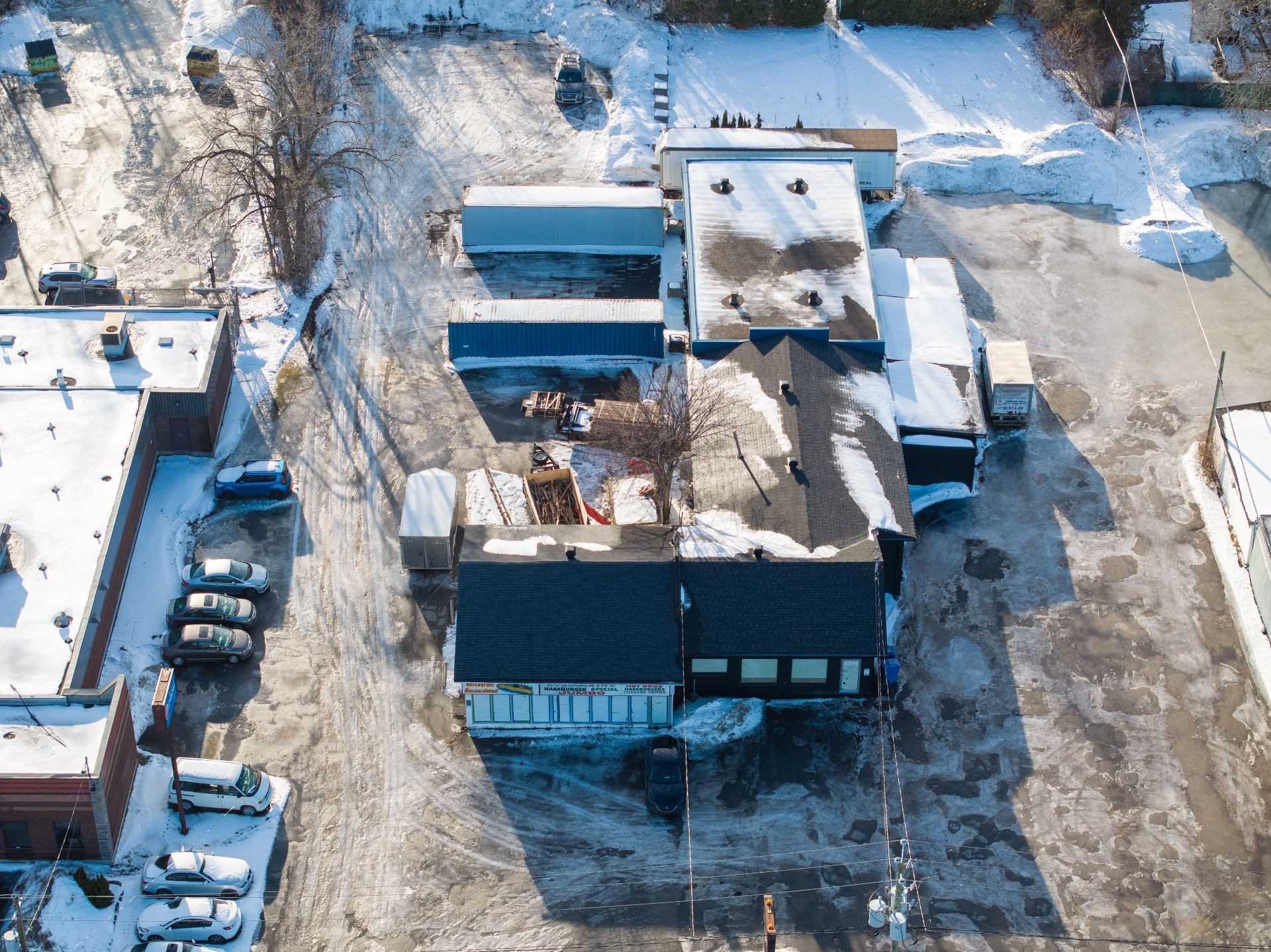 









4794


Boul. des Laurentides

,
Laval (Chomedey),







QC
H7K2J5

