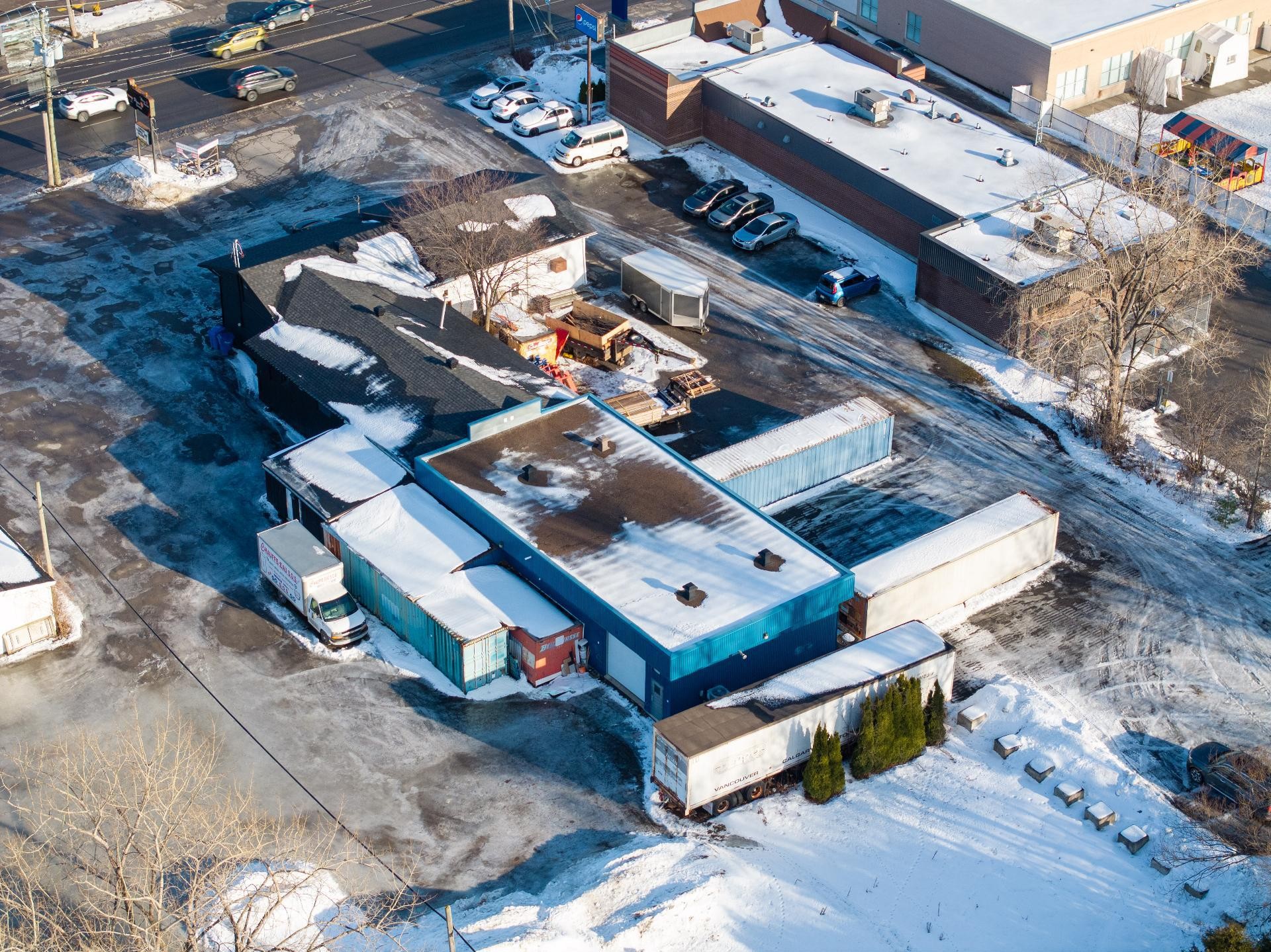 









4794


Boul. des Laurentides

,
Laval (Chomedey),







QC
H7K2J5

