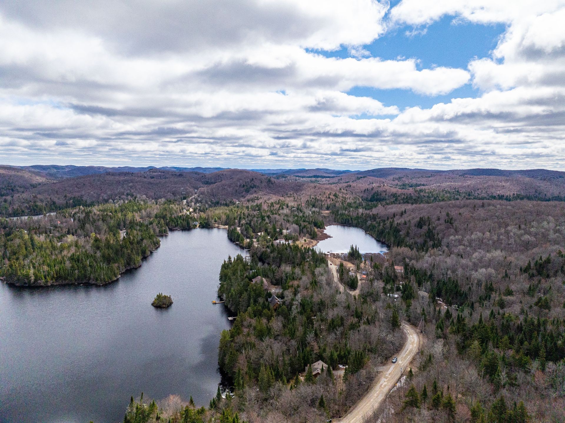 












Mtée du Bois-Franc

,
Saint-Adolphe-d'Howard,







QC
J0T2B0

