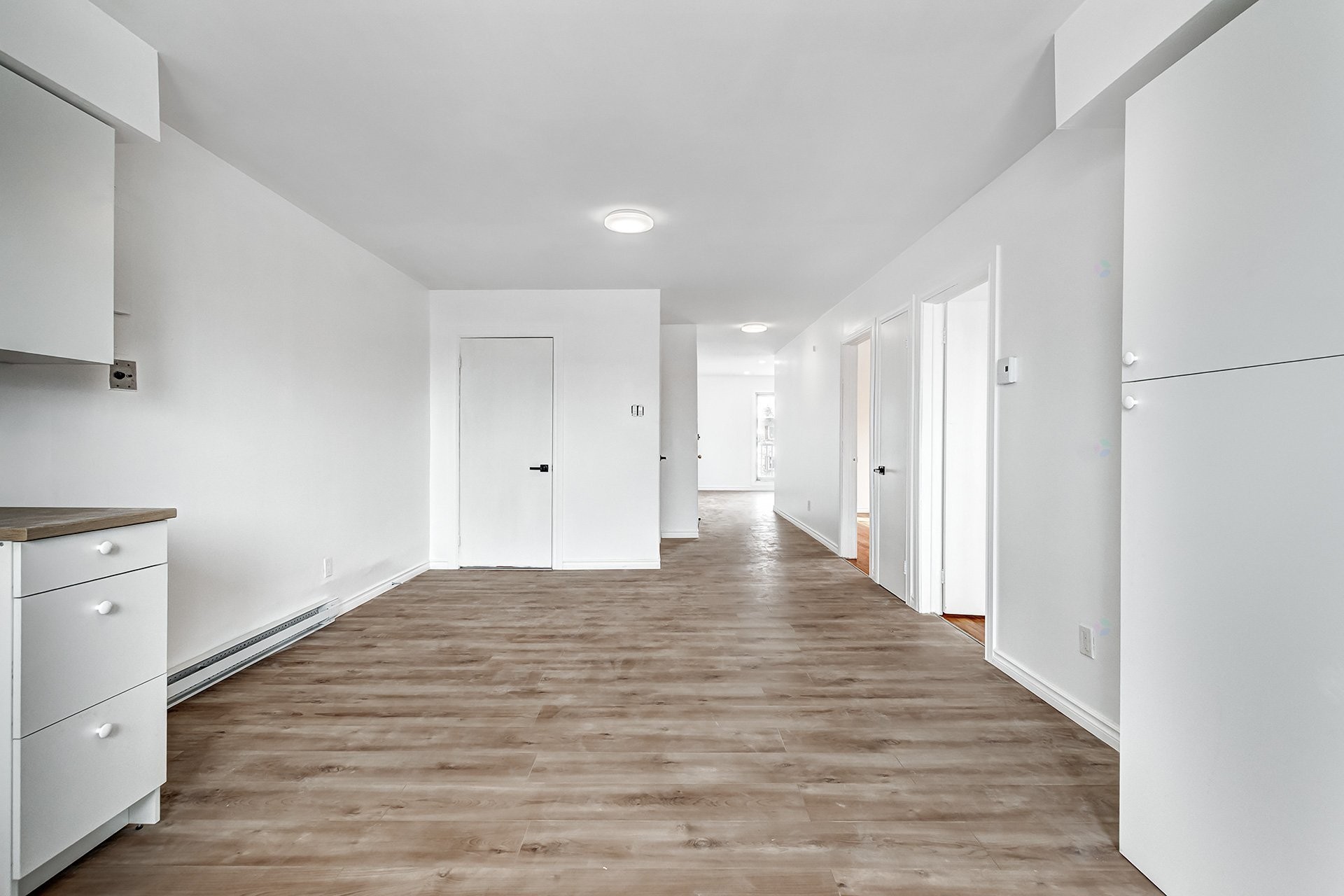 









11600


Boul. Langelier

, 8,
Montréal (Montréal-Nord),




QC
H1G3L8

