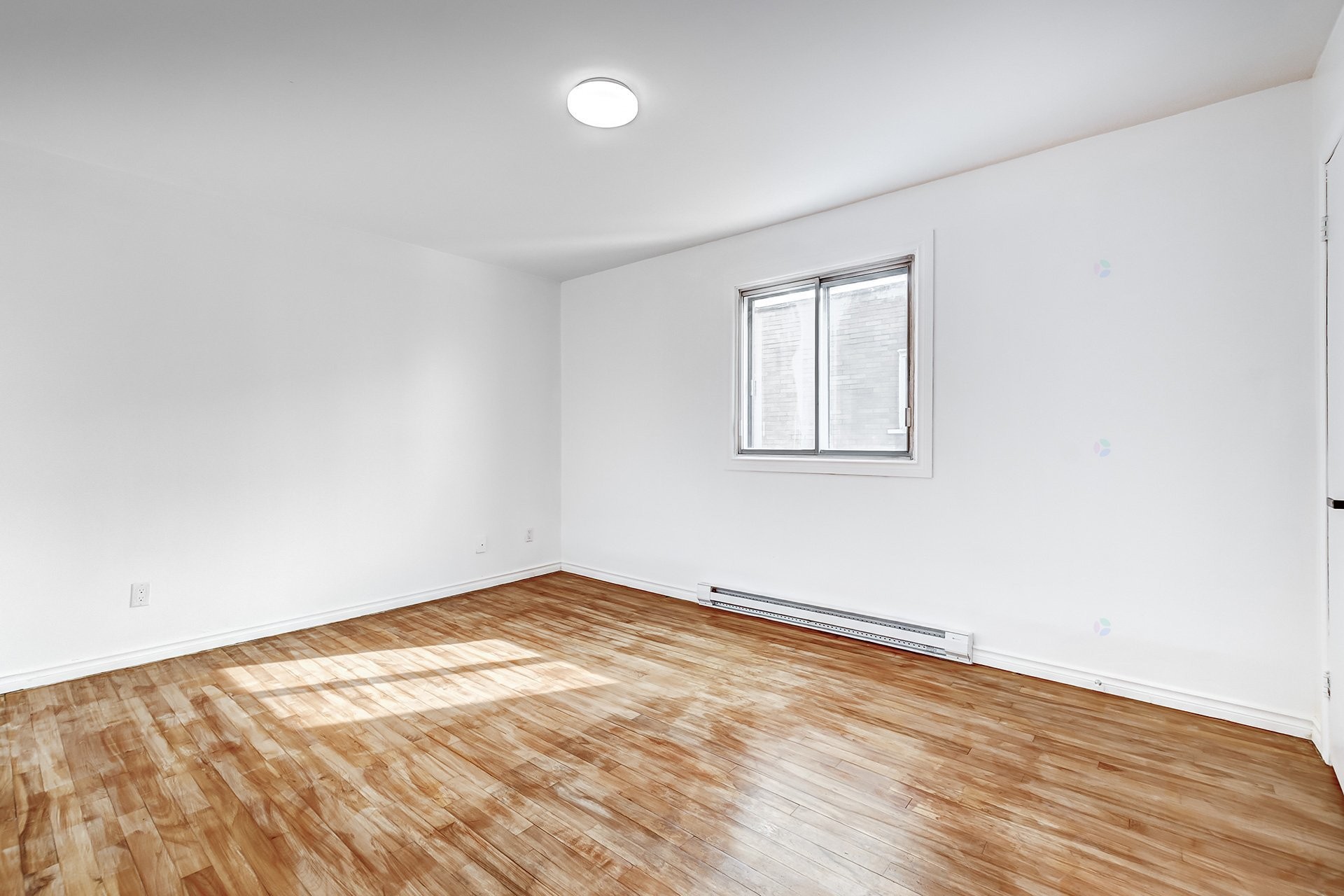 









11600


Boul. Langelier

, 8,
Montréal (Montréal-Nord),




QC
H1G3L8

