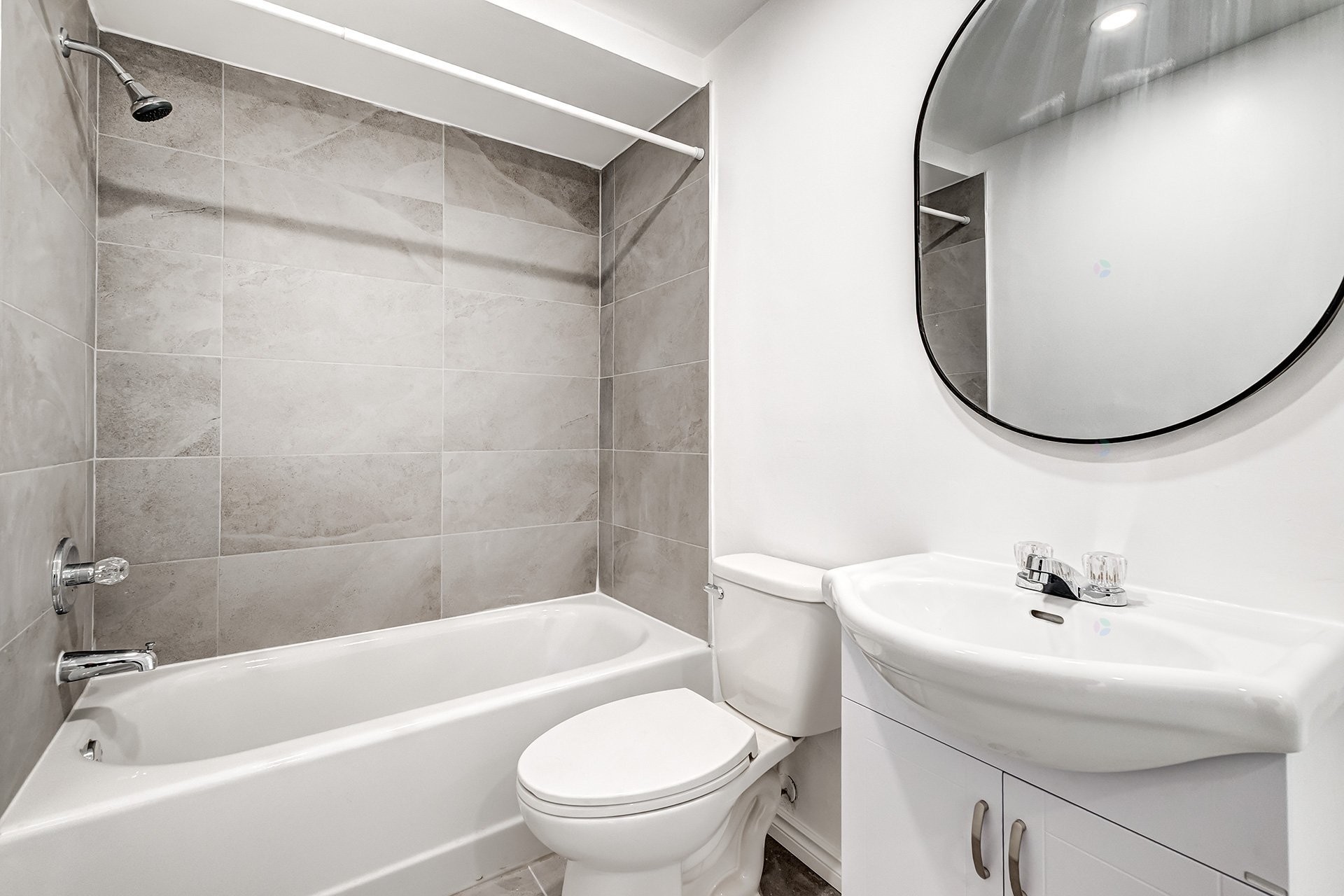 









11600


Boul. Langelier

, 8,
Montréal (Montréal-Nord),




QC
H1G3L8

