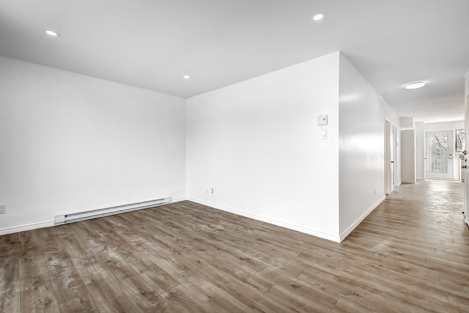 









11600


Boul. Langelier

, 8,
Montréal (Montréal-Nord),




QC
H1G3L8

