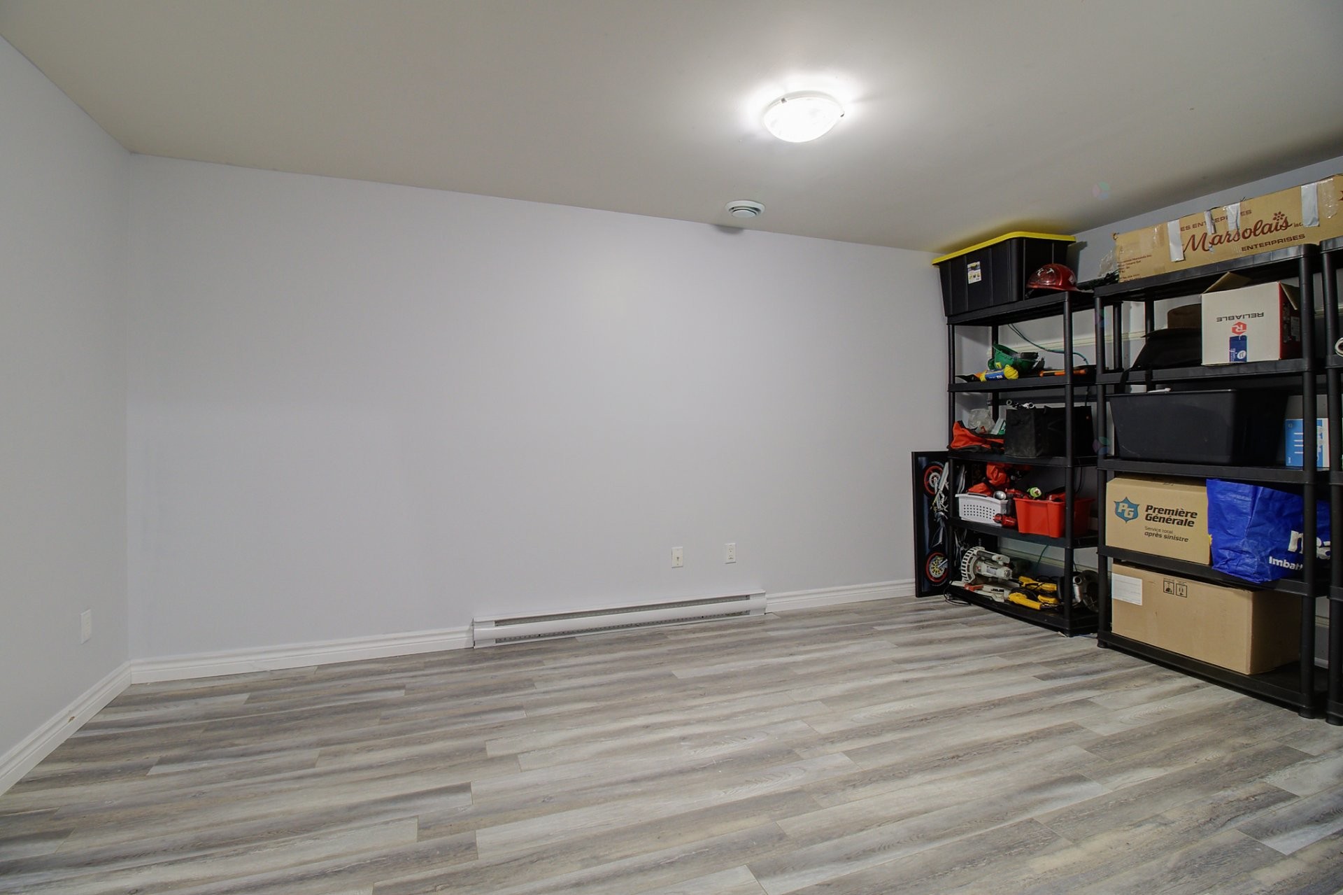 









1624


Rue Monti

,
Sherbrooke (Brompton/Rock Forest/Saint-Élie/Deauville),




QC
J1N0K9

