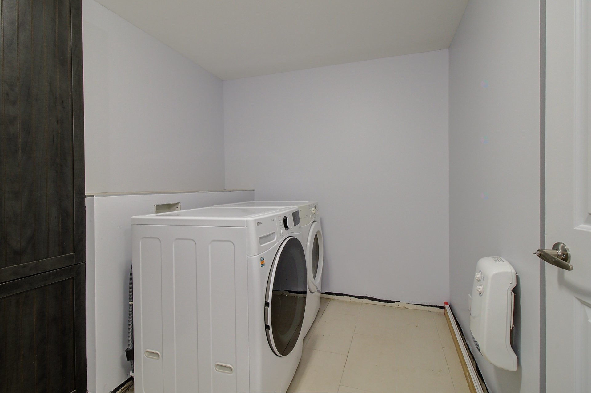 









1624


Rue Monti

,
Sherbrooke (Brompton/Rock Forest/Saint-Élie/Deauville),




QC
J1N0K9

